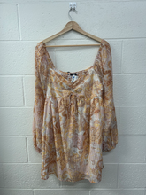 Load image into Gallery viewer, Lulus Dress Size Large
