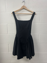 Load image into Gallery viewer, Dress Size Extra Large
