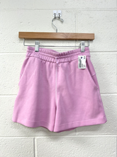 Load image into Gallery viewer, Lululemon Athletic Shorts Size 2
