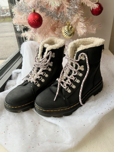 Dr Martens Boots Womens 8