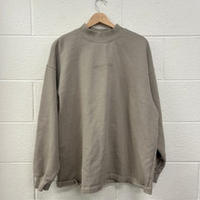 Load image into Gallery viewer, Fear Of God Essentials Sweatshirt Size Medium
